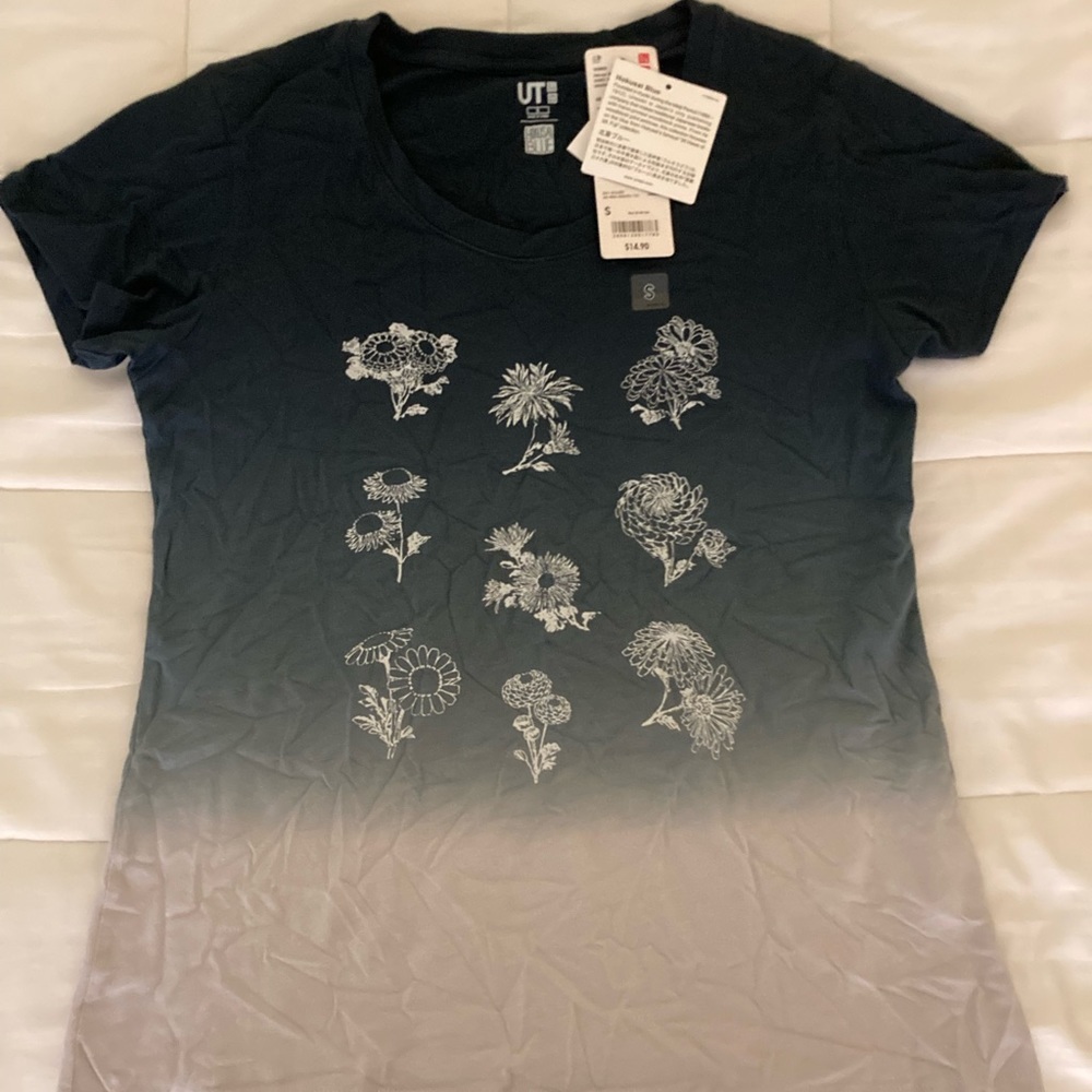 Uniqlo Ombré T-shirt, Size Small